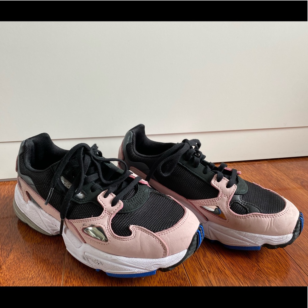 Adidas Falcon Sneakers